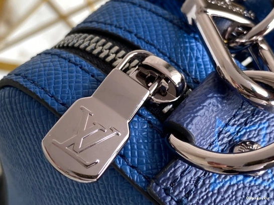 VUITTON TRIO LOUIS MESSENGER 0214